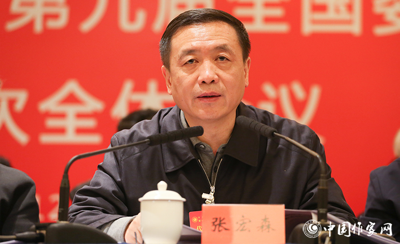 �羺���µ�����ǡ�����ϯ�ź�ɭ���ֲ�����