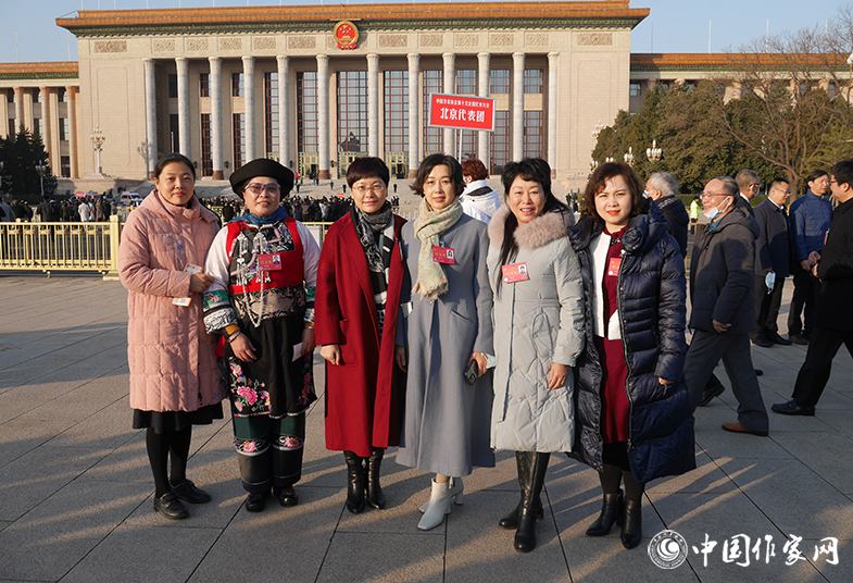 Ů���Ҵ�����Ӱ