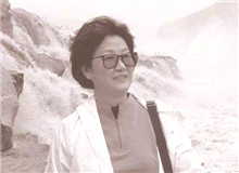 ���衡����	�����ح��������Ѱ����ʷ����ʵ�м�ֵ��ϵ��һ������	��ʫ��ح��<��������>����Ȩ�µġ������󡱡���