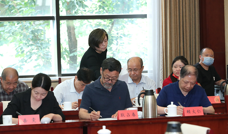 ������Ա�ַ�ѡƱ