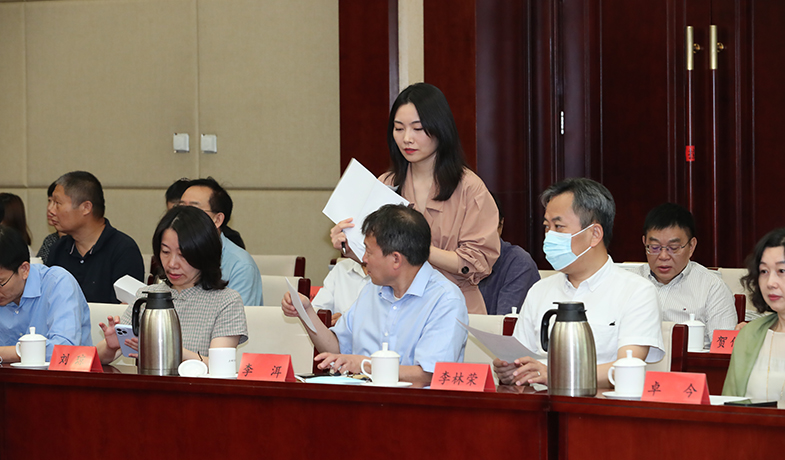 ������Ա�ַ�ѡƱ