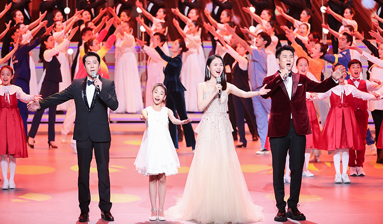 �̹��졢��ˬ�����ѡ��������ݳ������������̣��羺����һ��Զ����