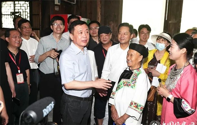 �ź�ɭ���ڡ���ʱ��ɽ��ޱ䴴���ƻ���������ʽ�ϵĽ���