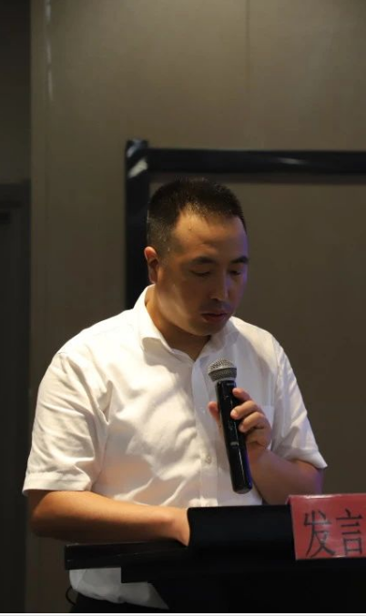 ���ױ����з����Э�ḱ��ϯ�����鳤�°Ͷ�������������ϯ���