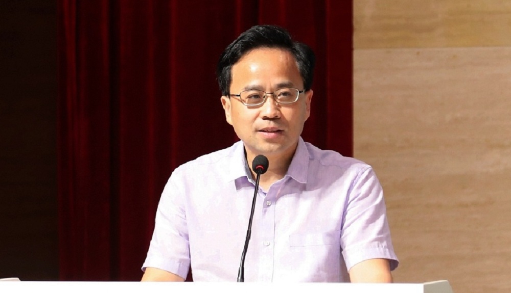 中国艺术报总编辑康伟致辞