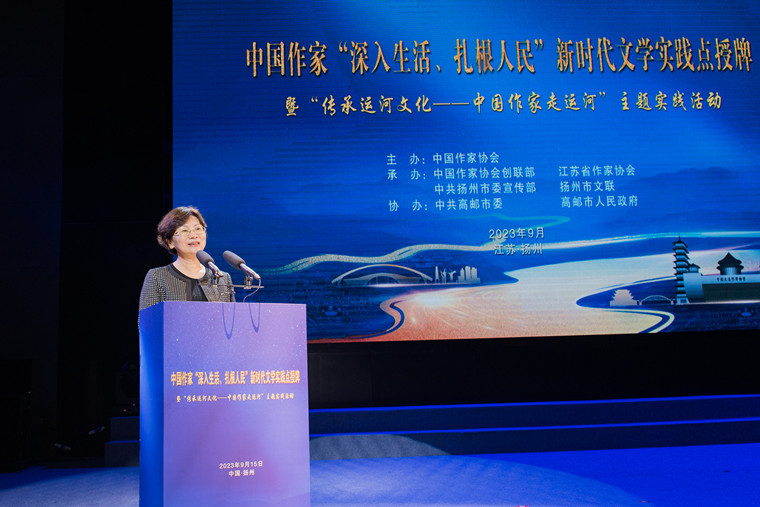 �����´�