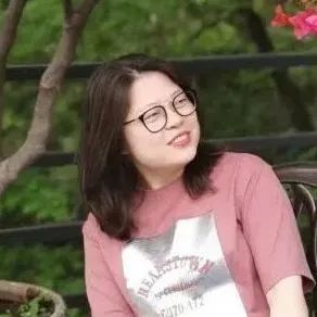 ���������ˣ�  �캣�񣬳����壬�������ˡ��������Դ�ѧ���⺺��˶ʿ�����������ѧ����������ѧרҵ��ʿ���ڶ��������ζ��⺺���ʦ�����Ρ�������ѧ���������İ桢���İ棩�����������С�������ô����ͣһ���ֺη��������ų����磩�ȡ�