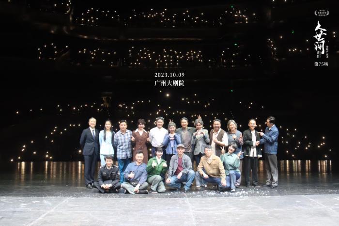   ͼΪ������̨��