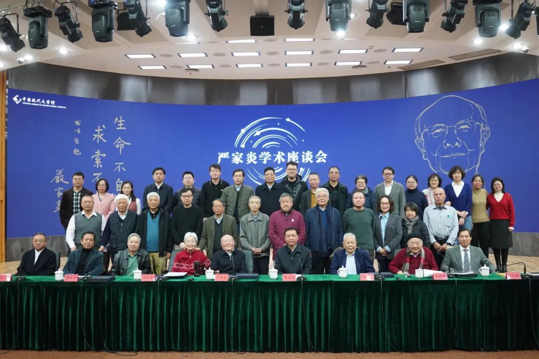 �����Ա��Ӱ