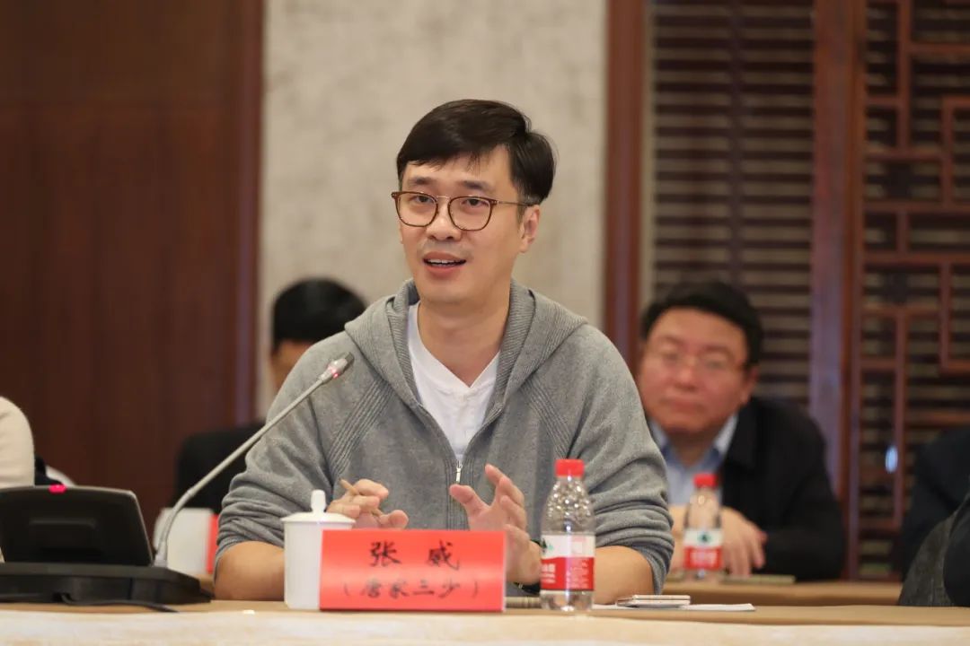 �������Ƽ����٣�����