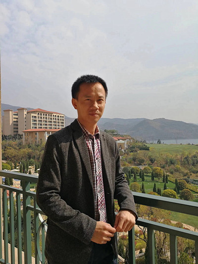 �������µ�λ��֣�ݴ�ѧ��ѧԺ