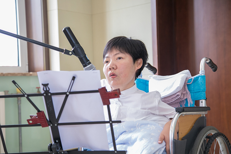 学员代表刘厦发言