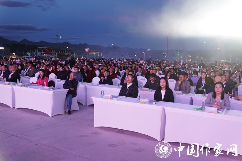 �佱�����ֳ�