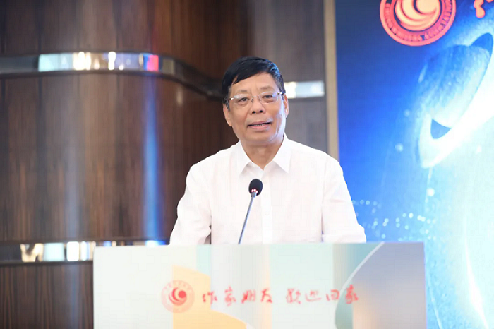 电竞竞猜党组成员、书记处书记李一鸣主持会议