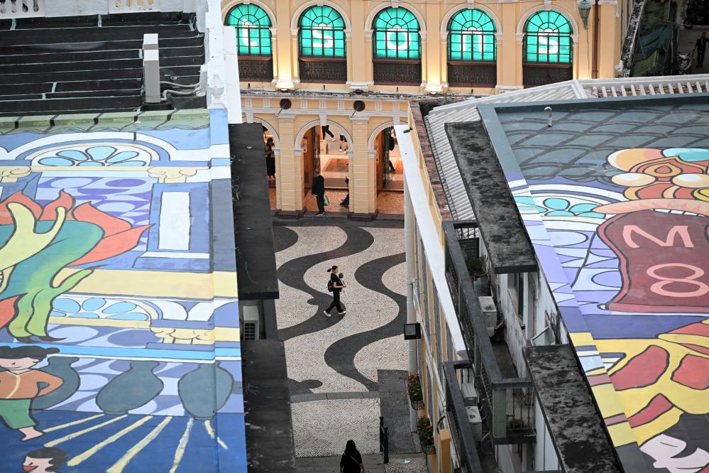 ����͸��M8���Ű˺���ҵ���и�����Ŀ����������ܱ߽־���11��15���㣩���»������ ������ ��