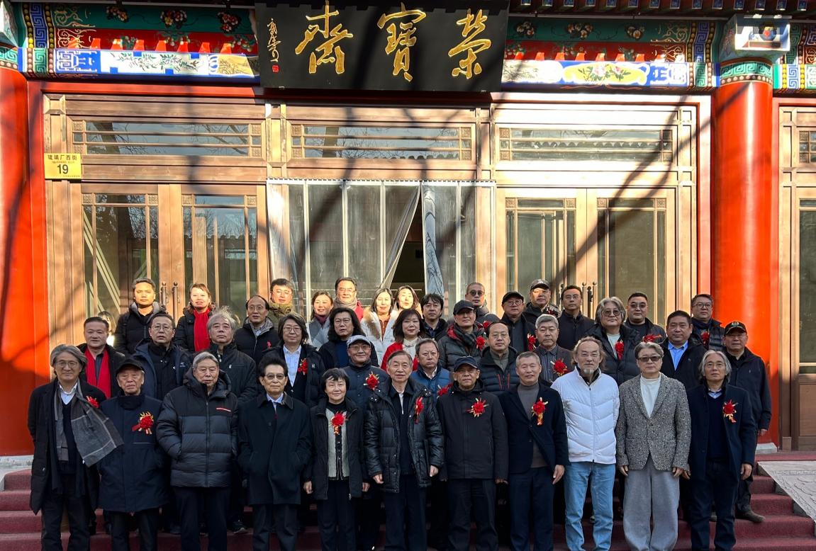 �����Ա��Ӱ