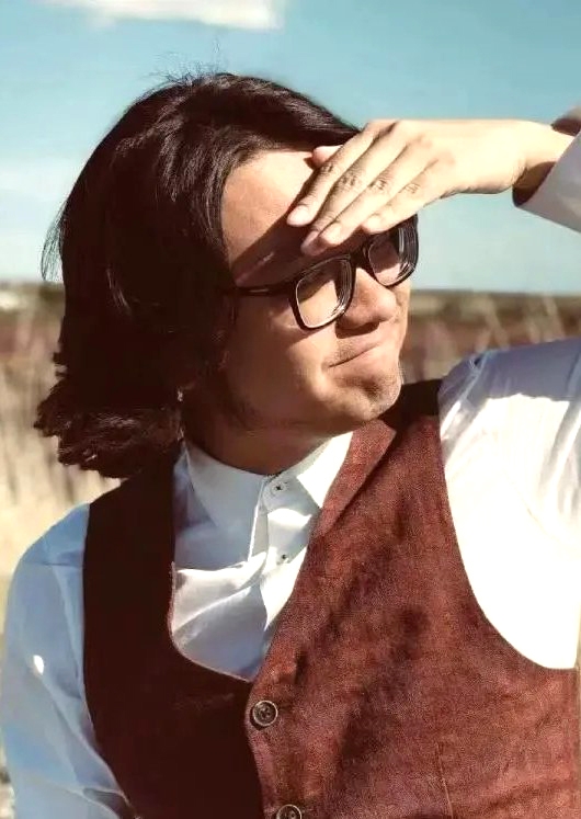 王智涵,青年译者,译有《月球城市》《金色笔记》等